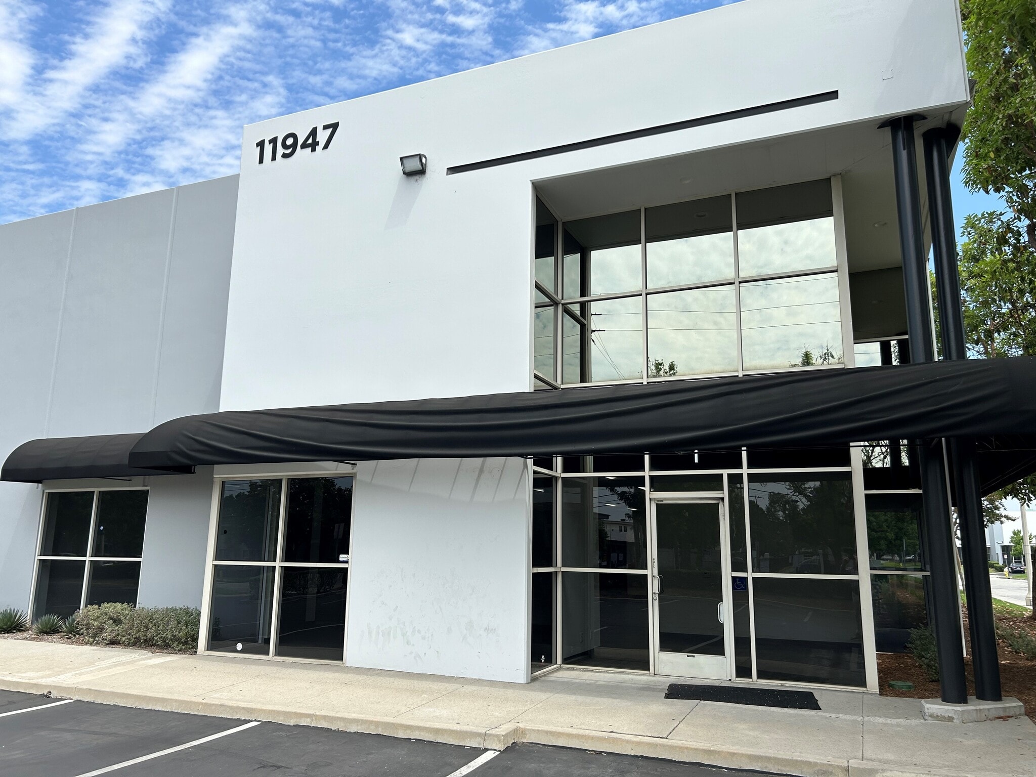 11947 Florence Ave, Santa Fe Springs, CA for Rent