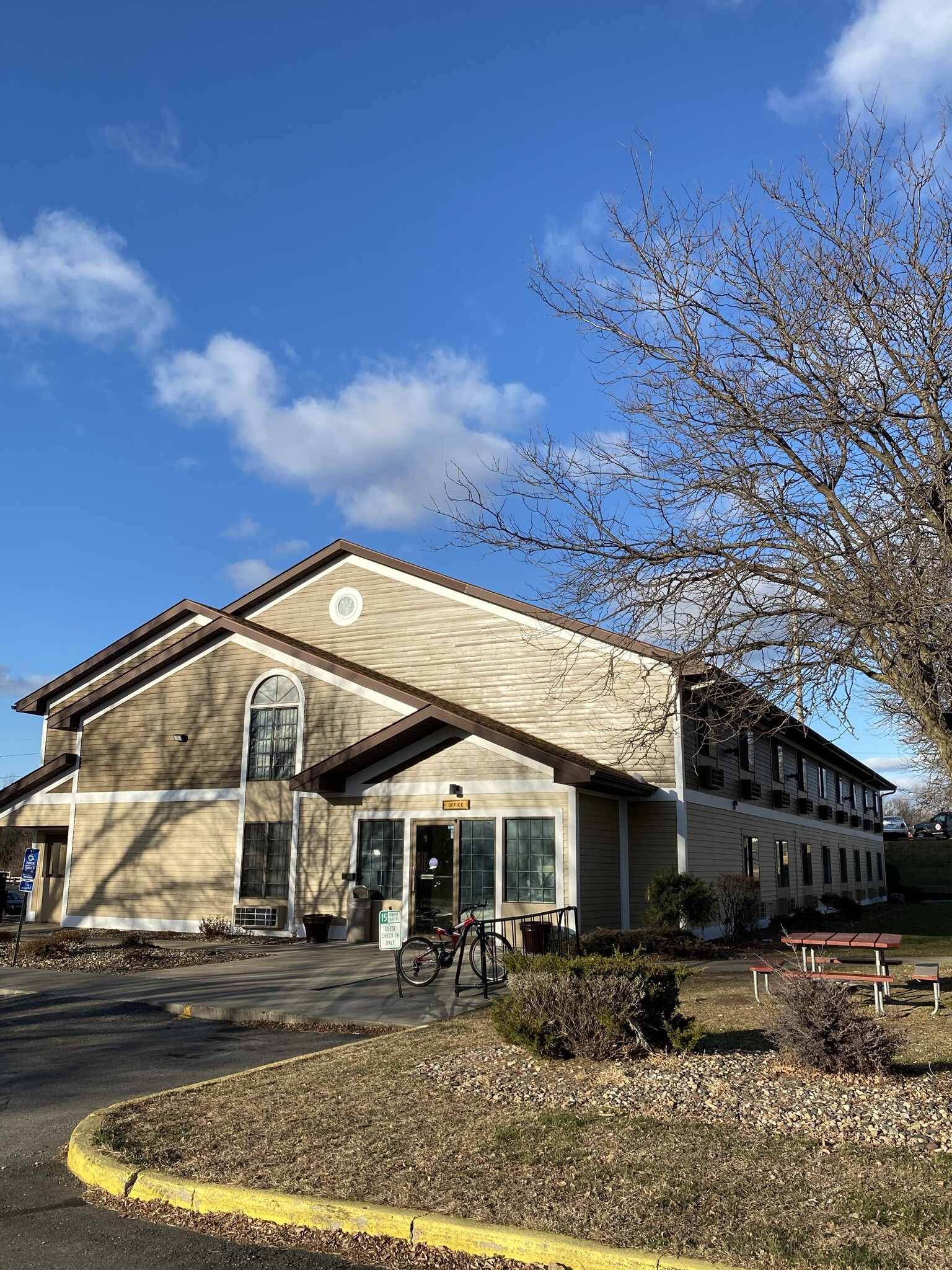 232 Withers Harbor Dr, Red Wing, MN for Sale