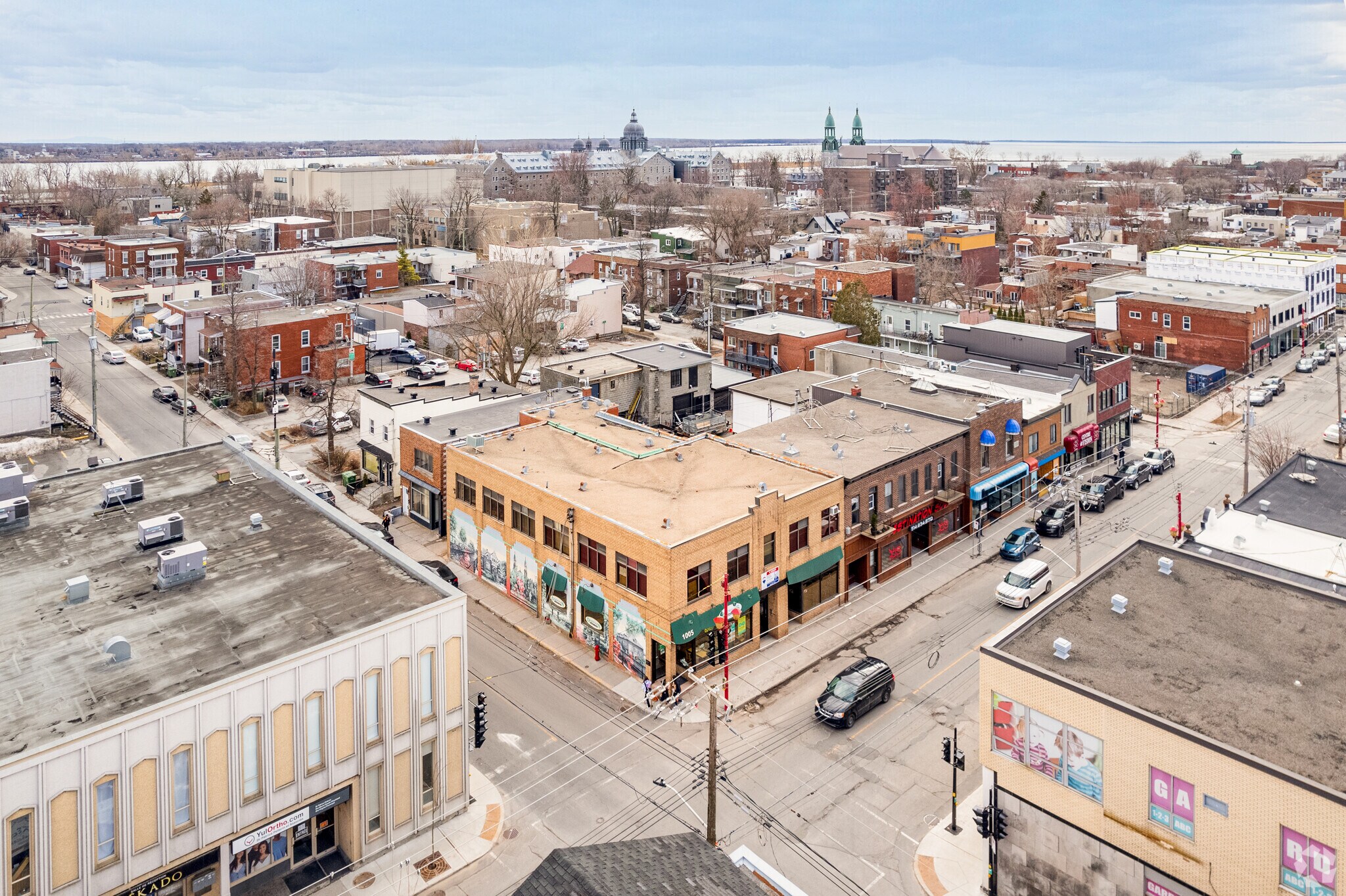 1005-1025 Rue Notre-Dame, Montréal, QC for Rent