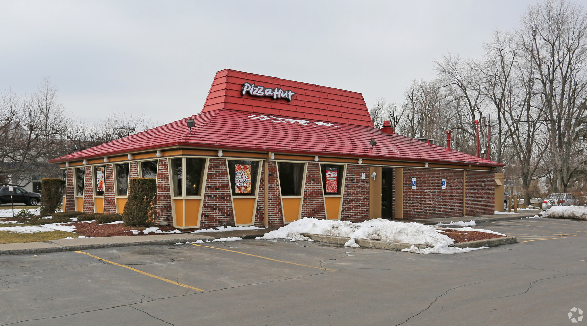 7470 Transit Rd Williamsville, NY 14221 - Retail Property for Lease on