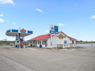 Kewaunee, WI Service Station - 202 Milwaukee St