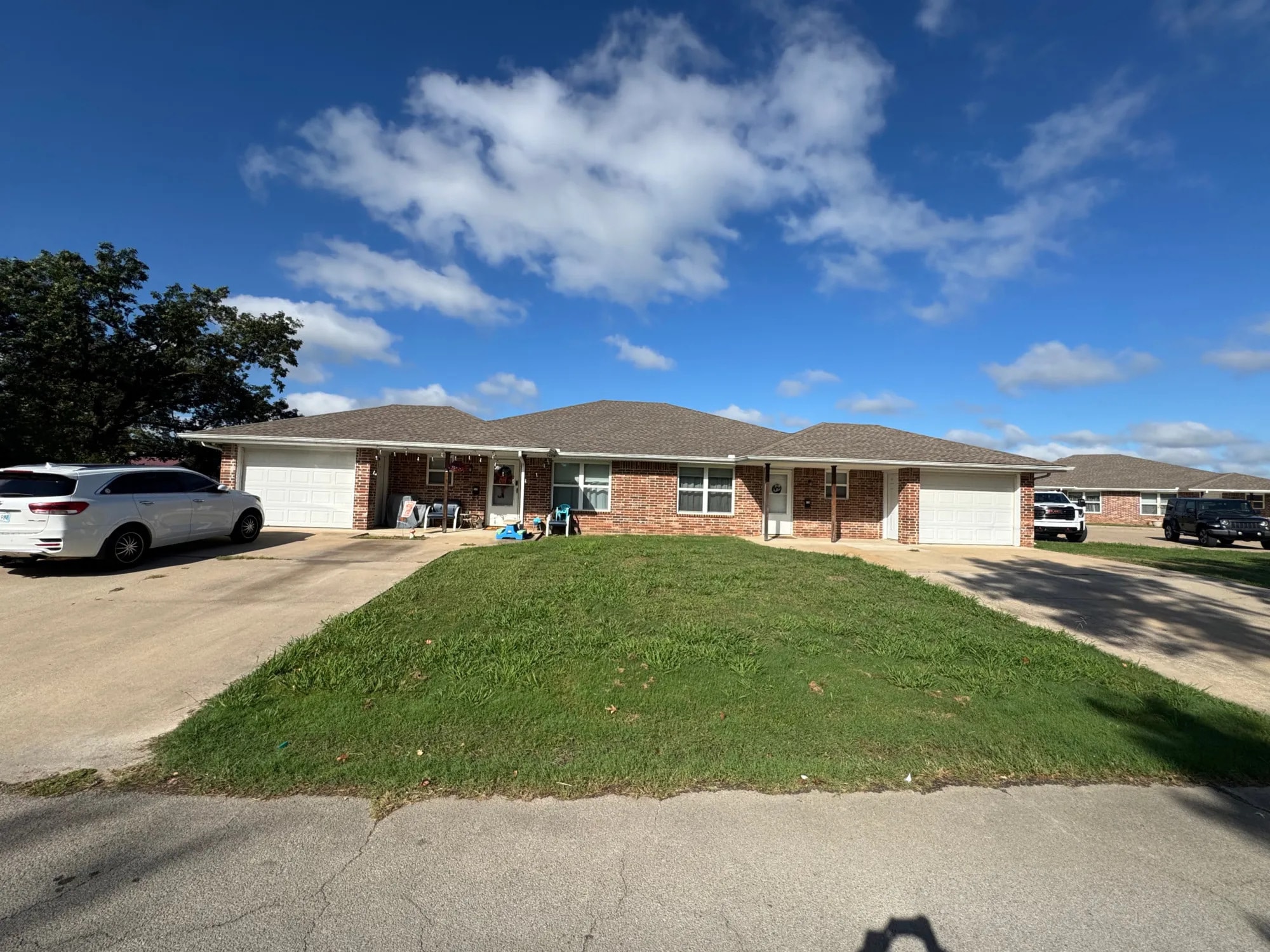 101-124 S Cherokee Ave, Dewey, OK for Sale