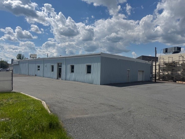 133 S West End Blvd, Quakertown, PA for Rent