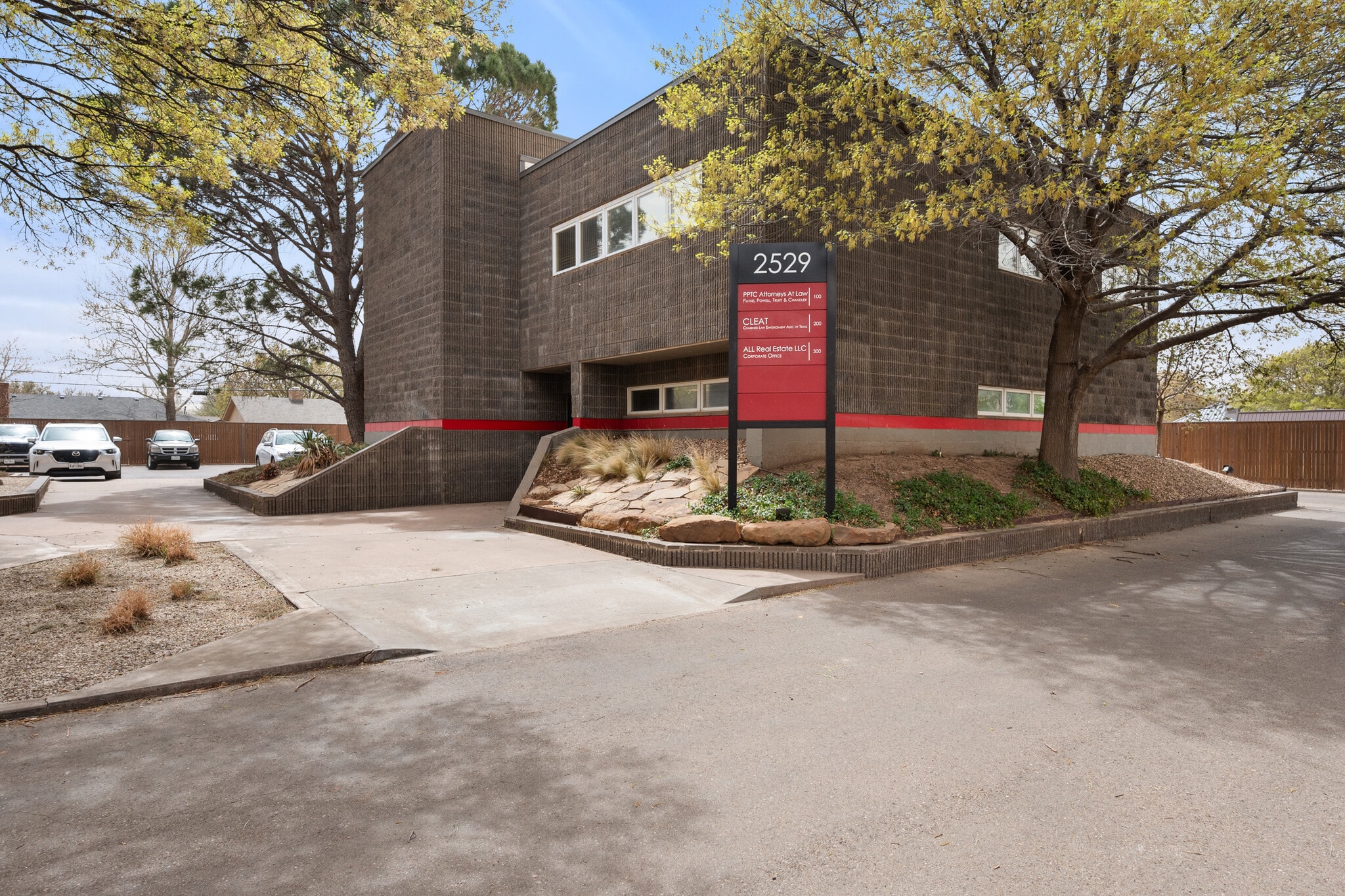 2529 74th St, Lubbock, TX for Sale