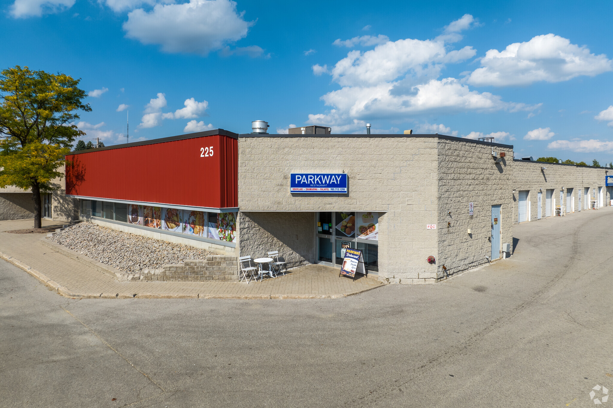 225 Industrial Pky S, Aurora, ON for Rent