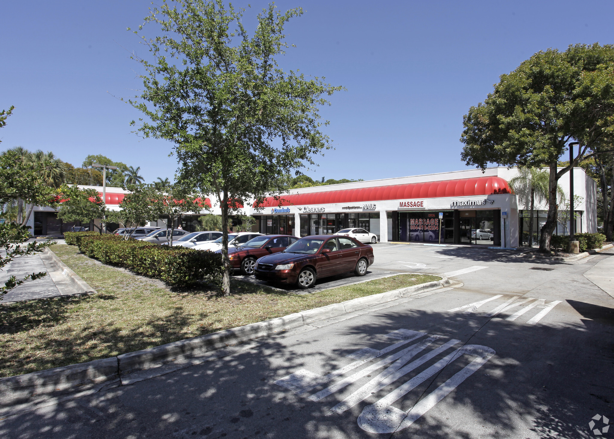 900-916 Powerline Rd, Pompano Beach, FL for Rent