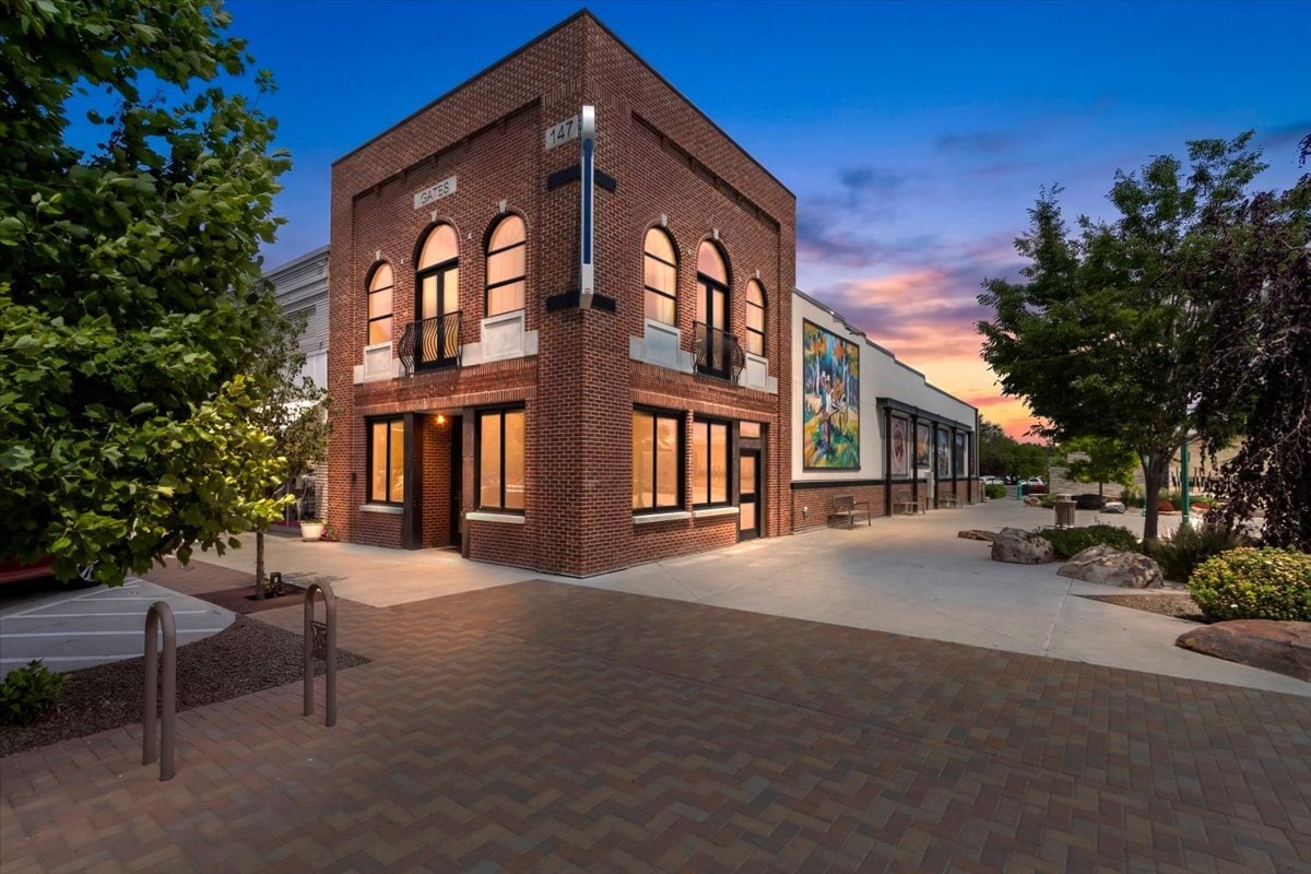 147 Main Ave E, Twin Falls, ID for Rent