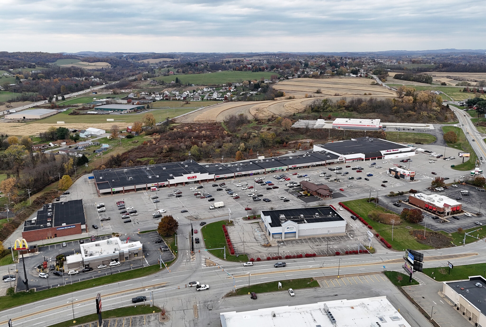 1000-1050 Countryside Plz, Mount Pleasant, PA for Rent