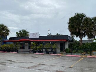 Hobe Sound, FL Office/Retail - 11220 SE Federal Hwy