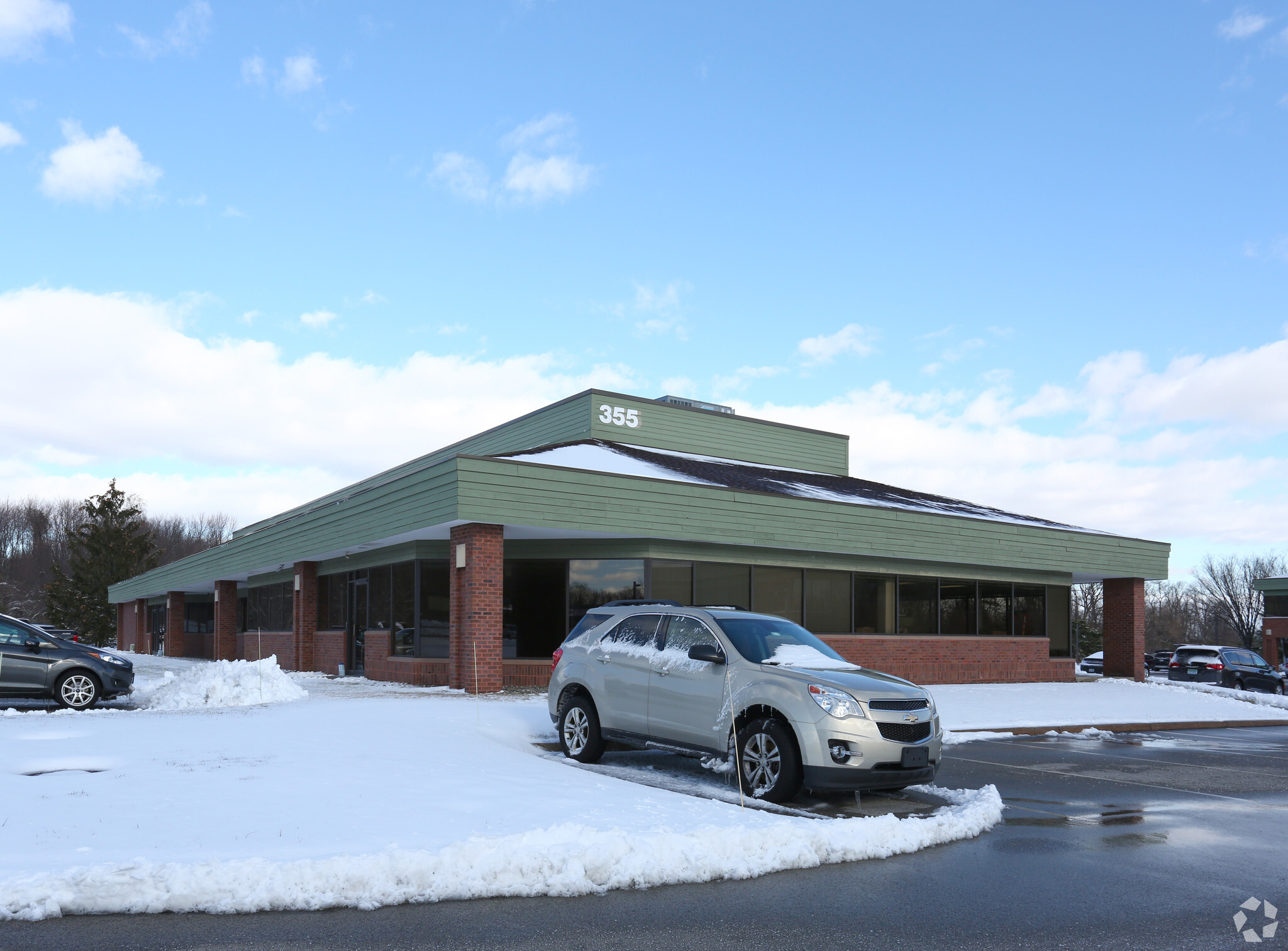 355 Business Center Dr, Horsham, PA for Sale