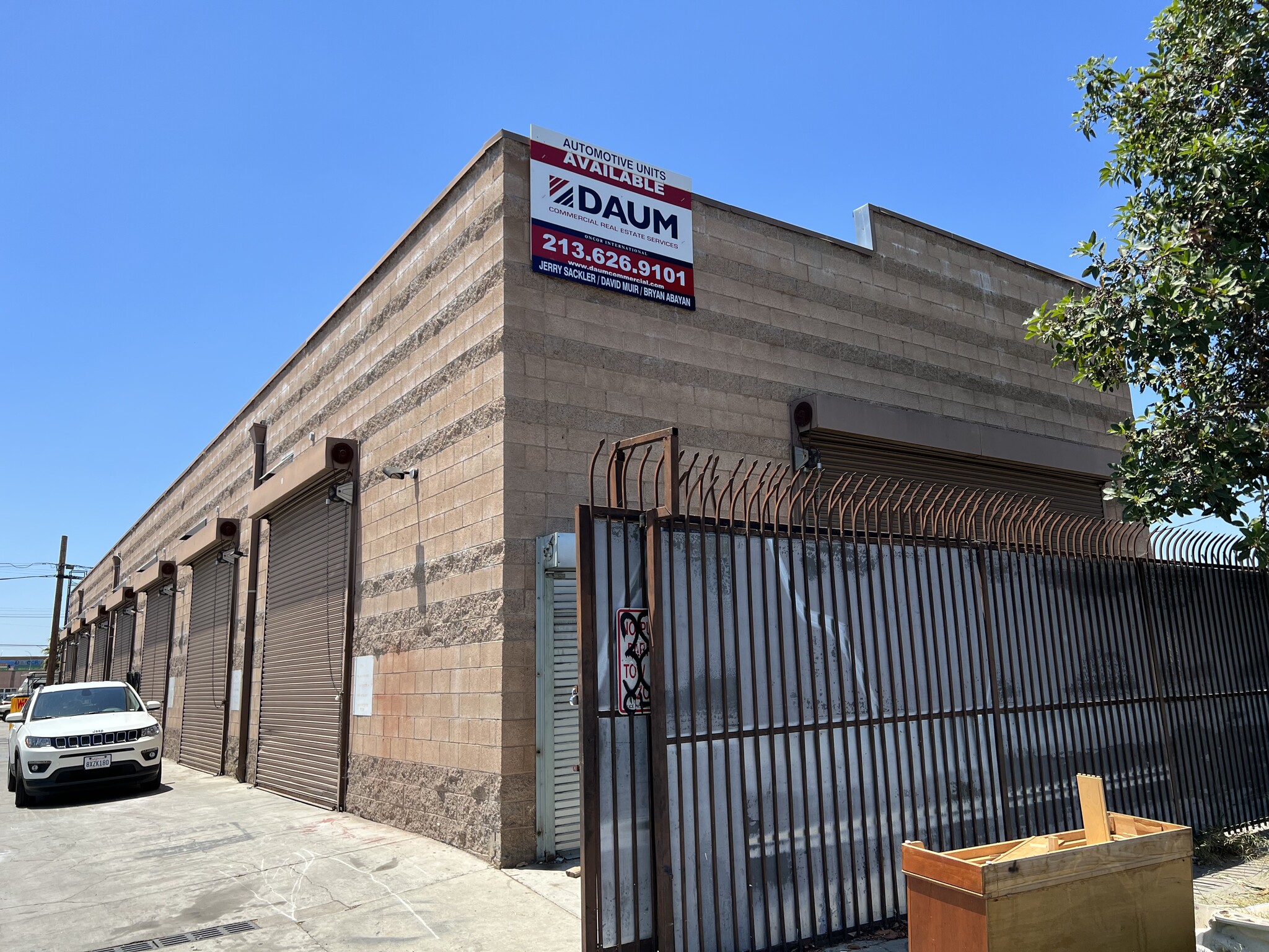1823 E Vernon Ave, Los Angeles, CA for Rent