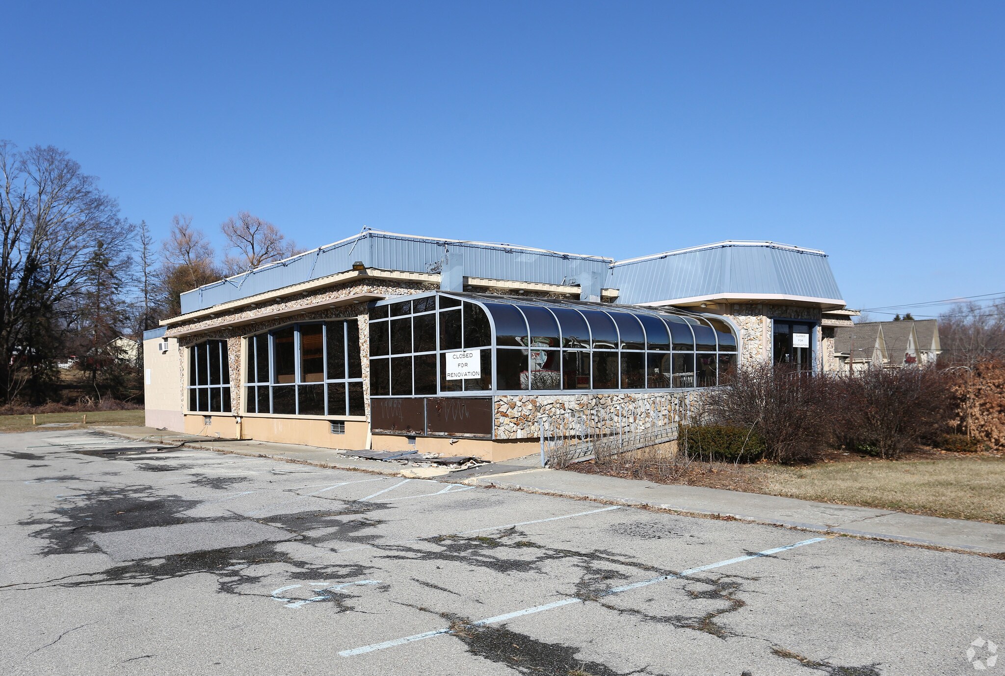 805 Dutchess Tpke Poughkeepsie, NY 12603 Retail Property for Lease on