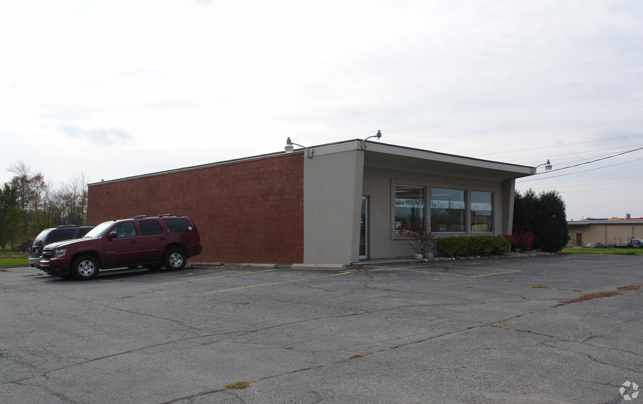 2309 E Us223 Adrian, MI 49221 Retail Property for Sale on