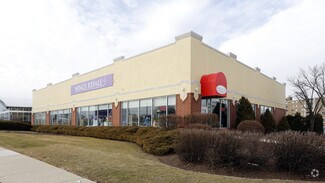 300-310 W Golf Rd  