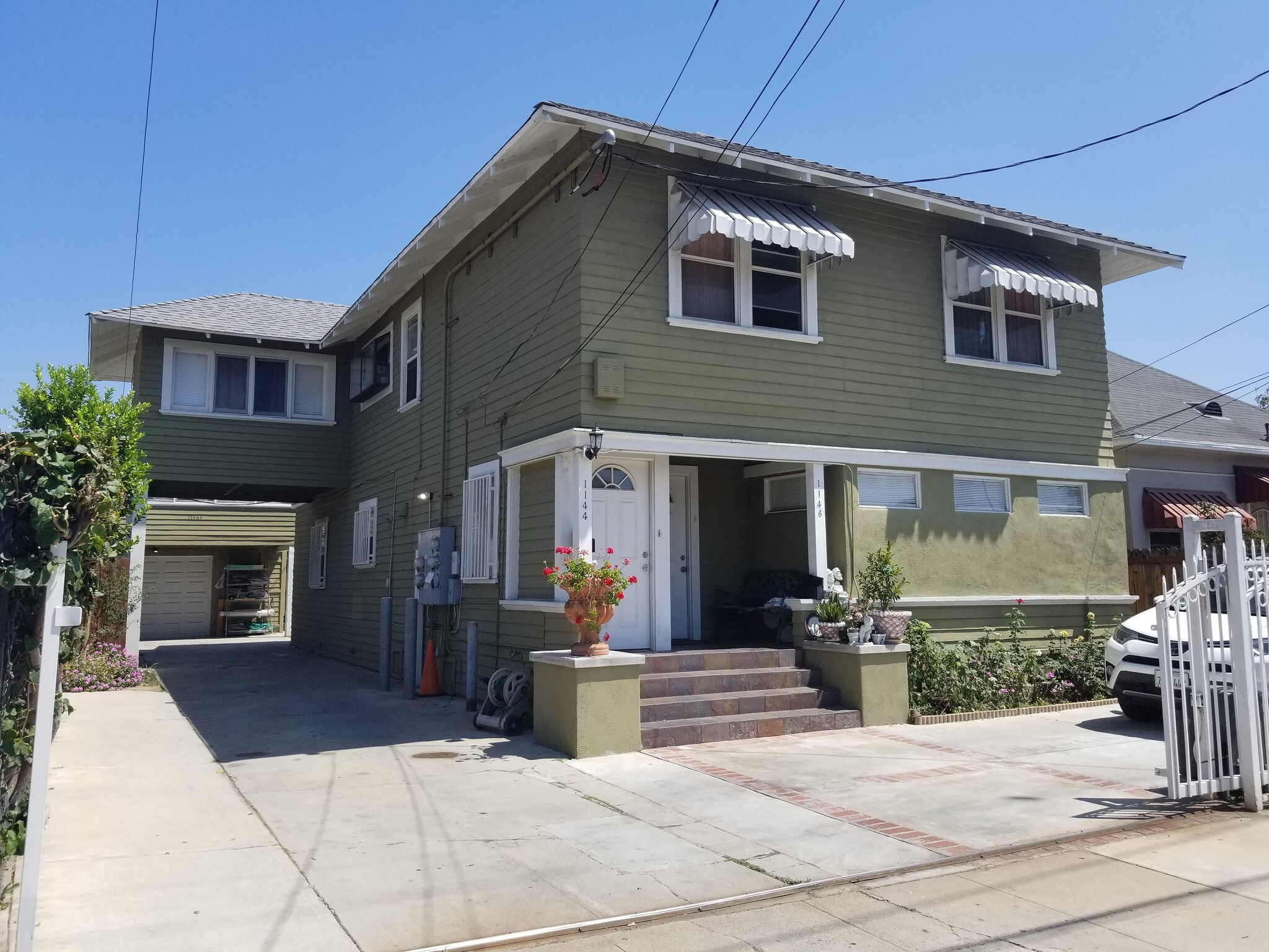 1144 S Kingsley Dr, Los Angeles, CA for Sale