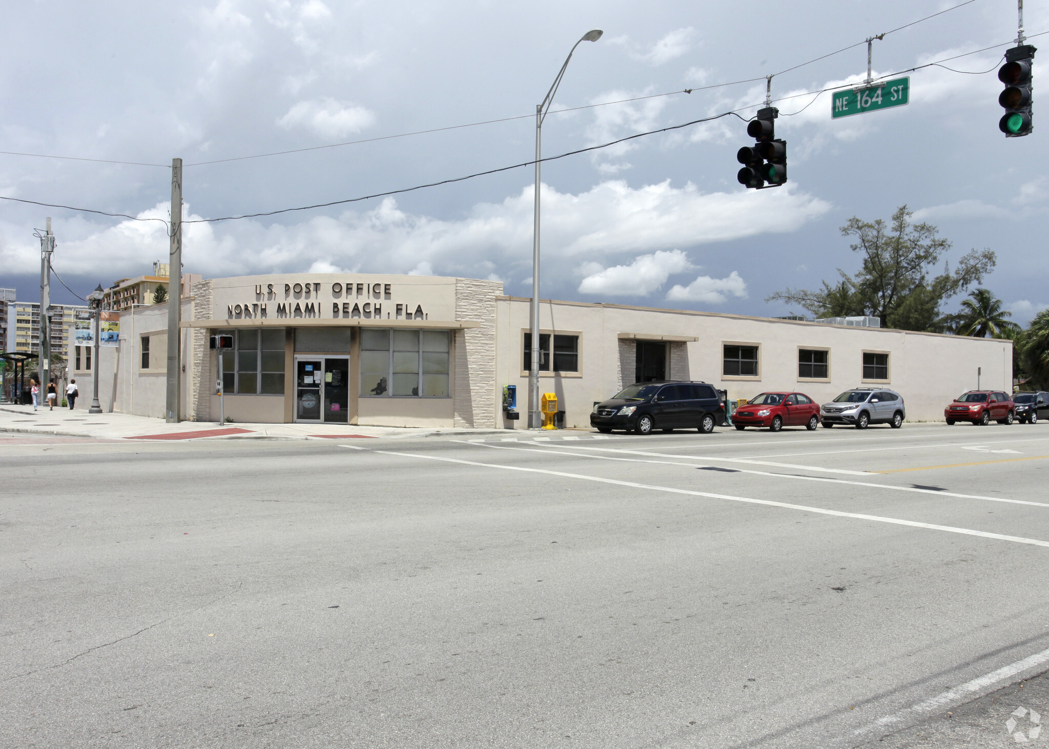 16400 W Dixie Hwy, North Miami Beach, FL for Sale