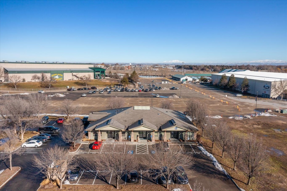 5636-5648 E Franklin Rd, Nampa, ID for Sale