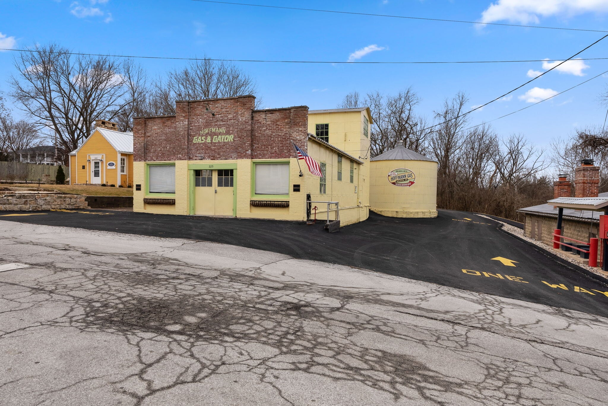 225 Jackson St, Augusta, MO for Sale