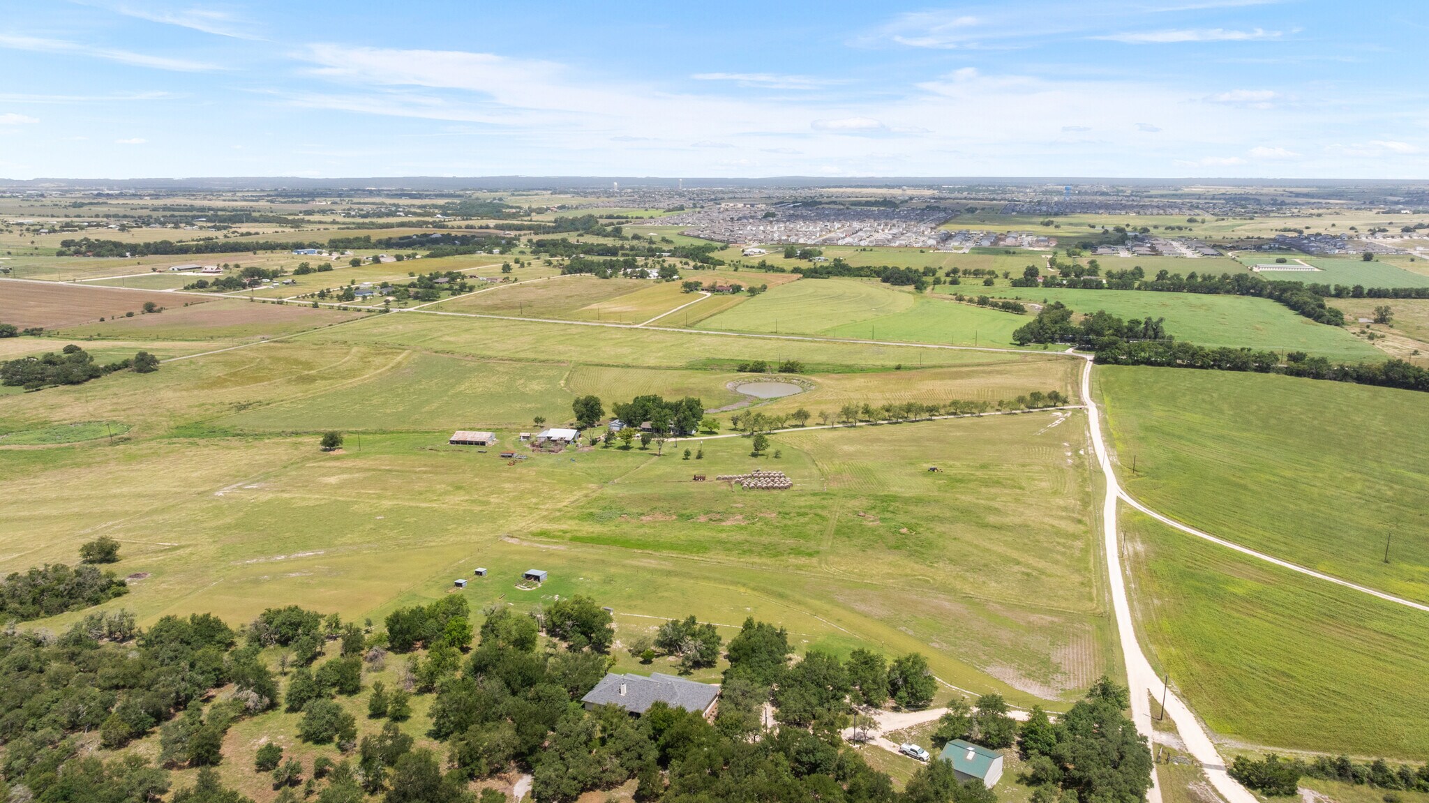 100 Rundberg Dr, Jarrell, TX for Sale