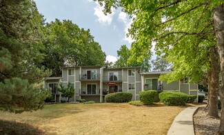 Tigard, OR Apartments - 10650 SW 121st Ave