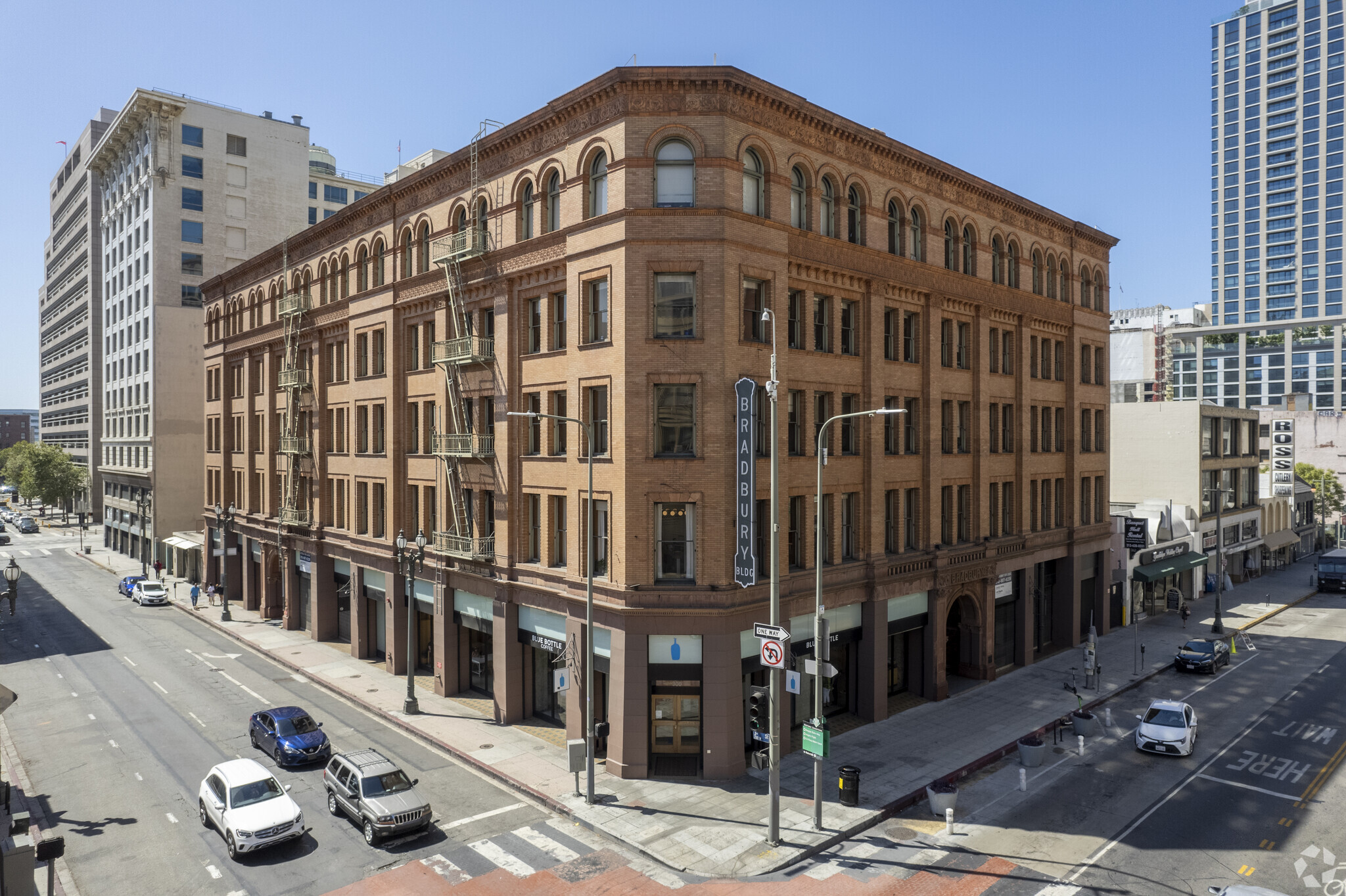 300-310 S Broadway, Los Angeles, CA for Rent