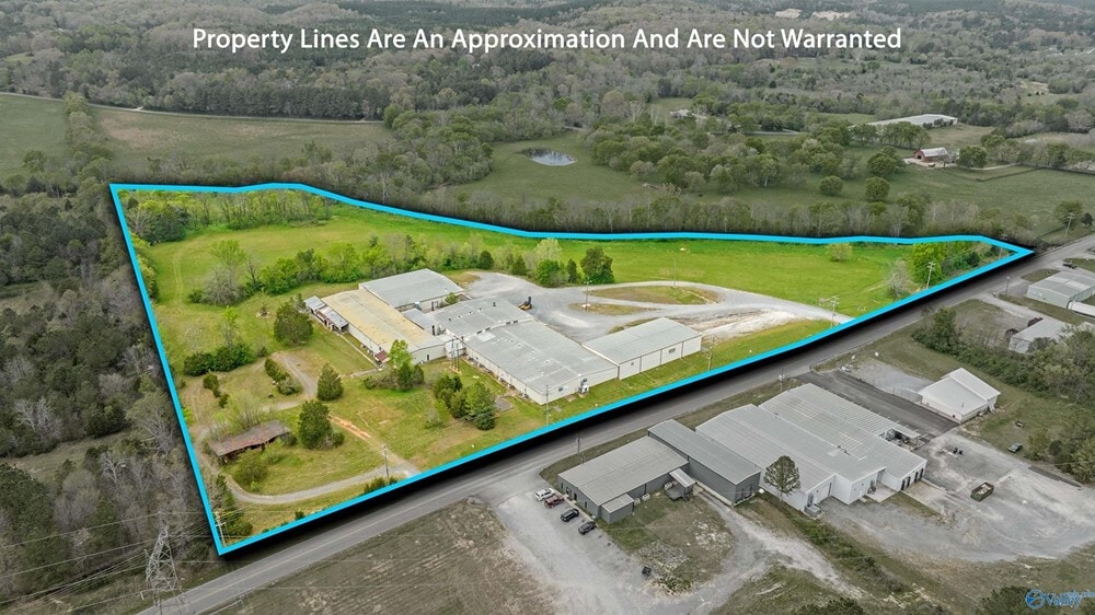 1800 Airport Rd W, Fort Payne, AL for Sale