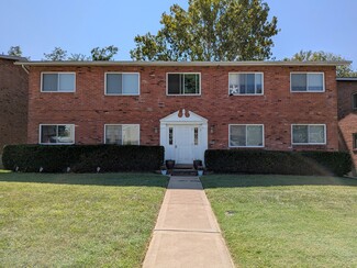 Affton, MO Apartments - 9546 Hyde Park Dr