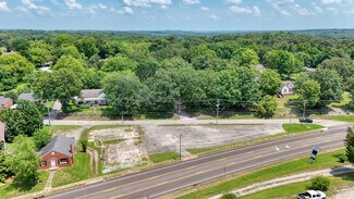 Camden, TN Commercial - 129 S Forrest Ave