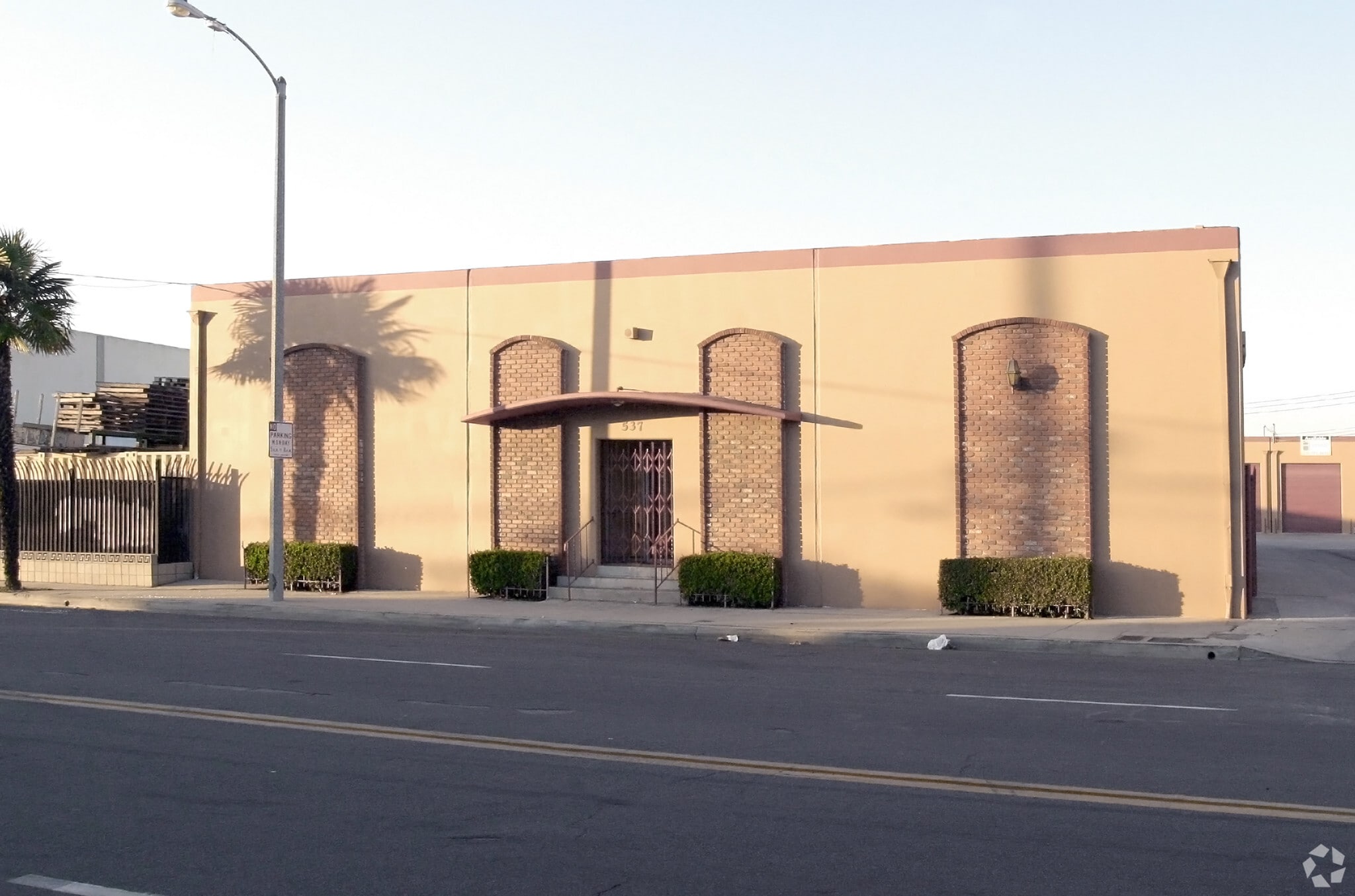 537 E Gardena Blvd, Carson, CA for Rent