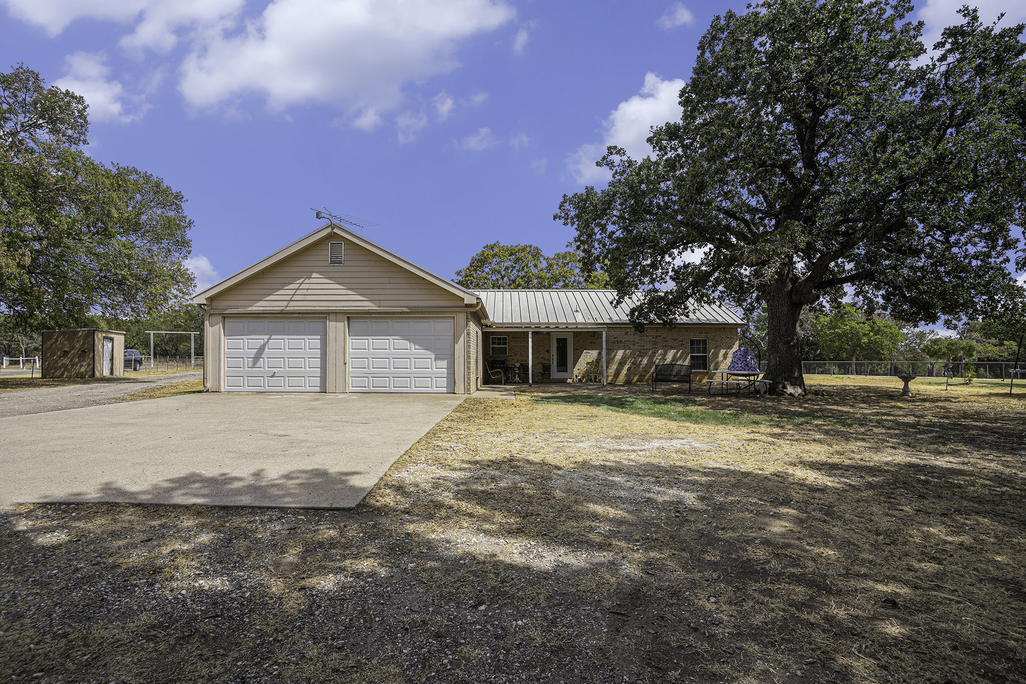 10985 State Highway 171, Covington, TX for Sale