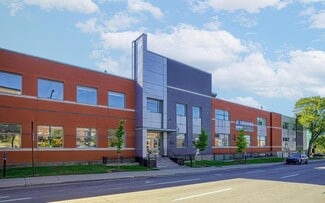 Montréal, QC Industrial - 8480-8490 Boul St-Laurent Montréal, QC Industrial - 8480-8490 Boul St-Laurent