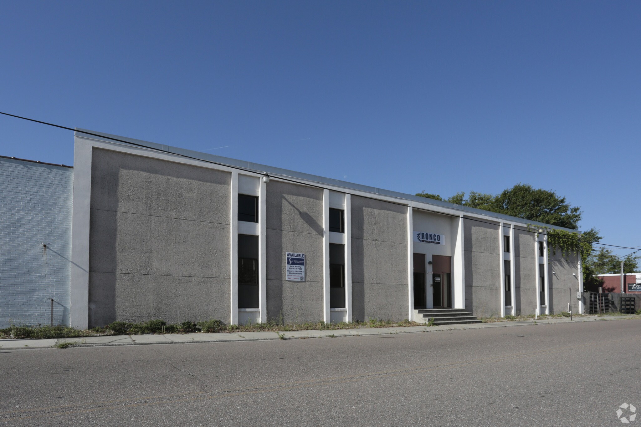 2120 Dennis St, Jacksonville, FL for Rent