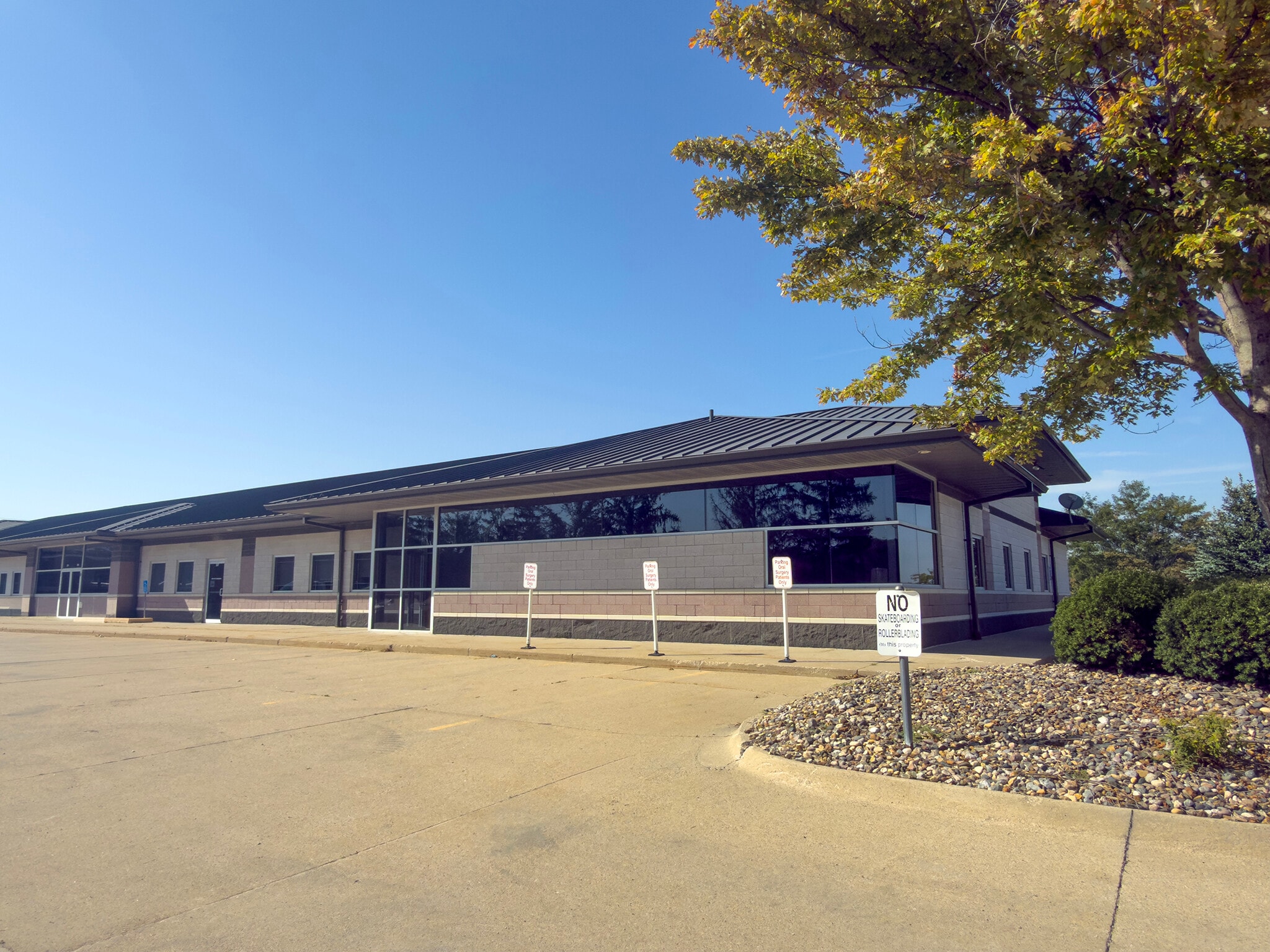 231 NW School St, Ankeny, IA for Sale