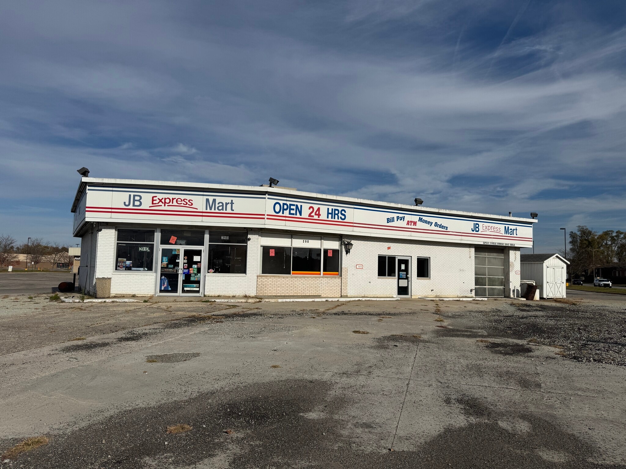 290 W Hively Ave, Elkhart, IN for Sale