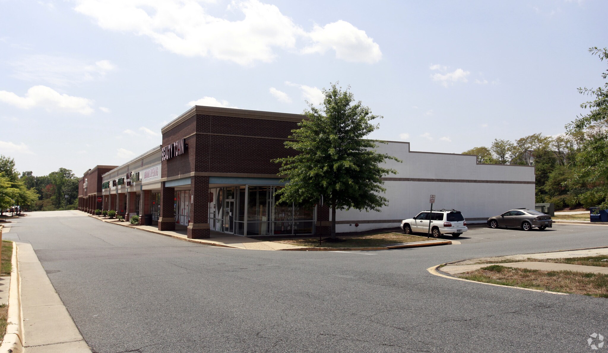 17100 Jefferson Davis Hwy, Dumfries, VA for Rent