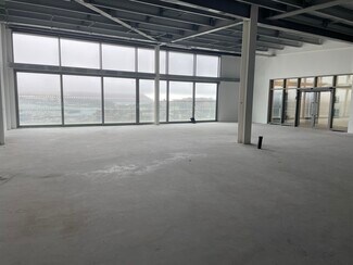Plymouth, DEV Office, Retail - 11 Bretonside