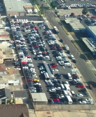 Los Angeles, CA Industrial - 8911 Bellanca Ave