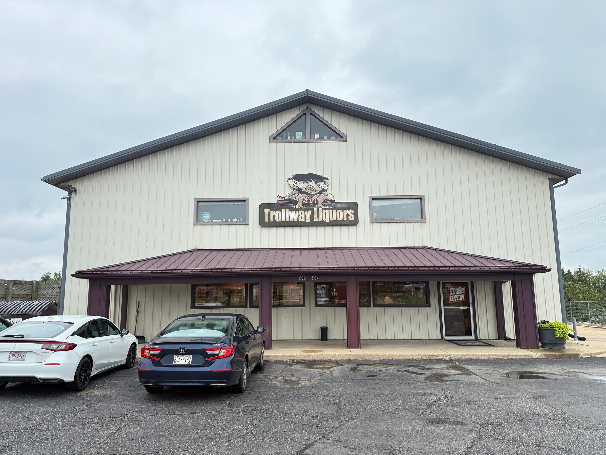 500-504 W Main St, Mount Horeb, WI for Rent