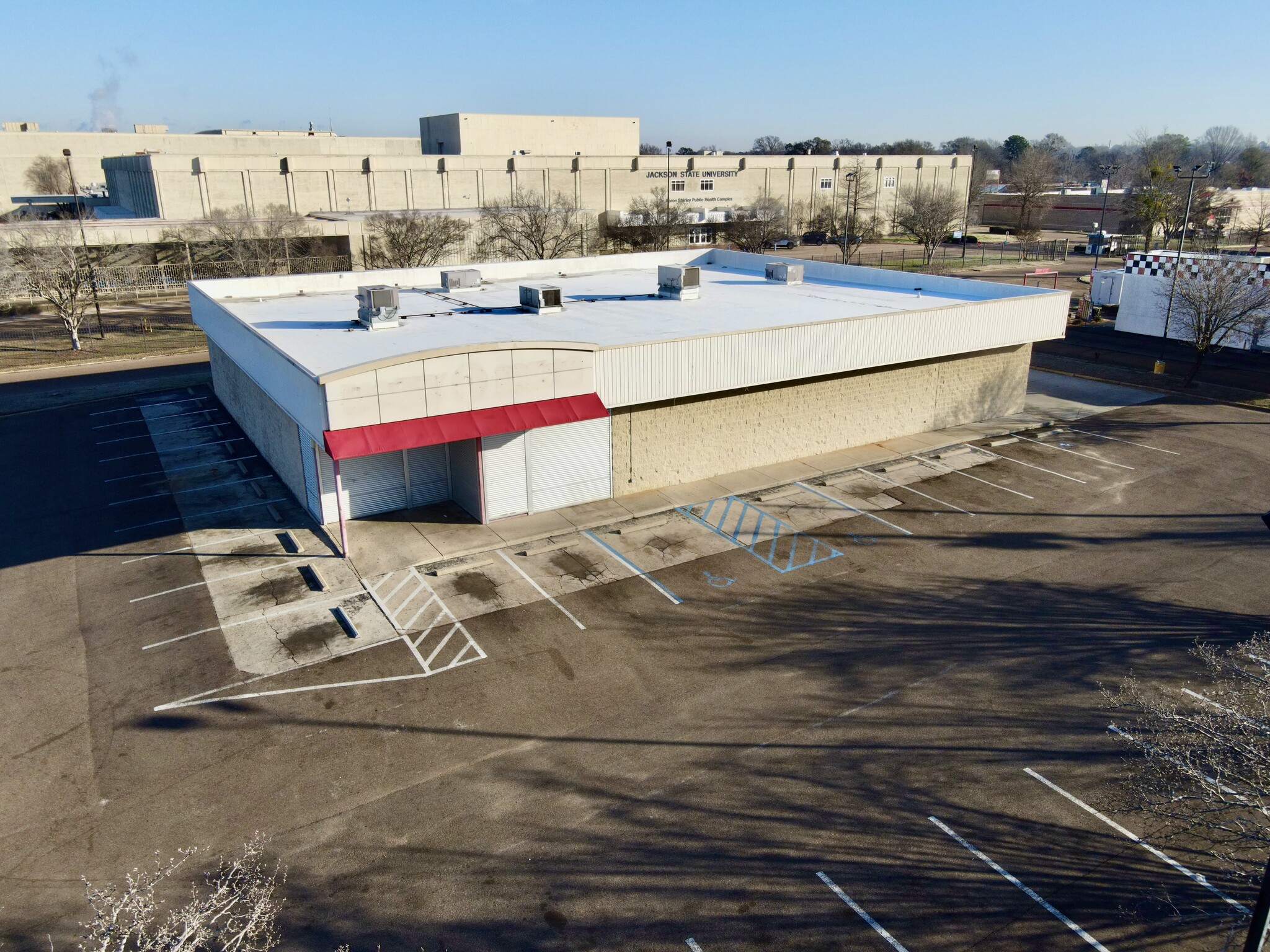 320 Woodrow Wilson Ave, Jackson, MS for Sale