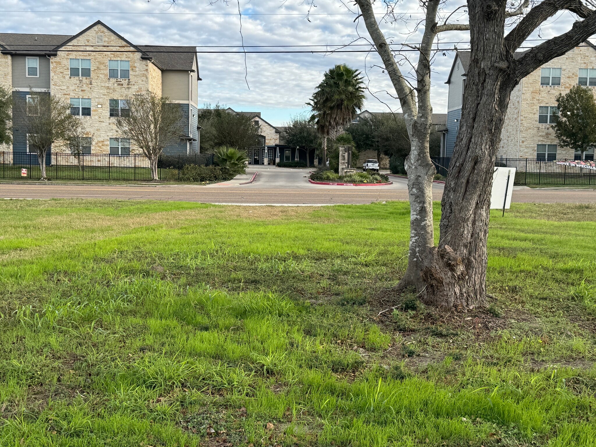 5303 John Stockbauer Dr, Victoria, TX for Sale