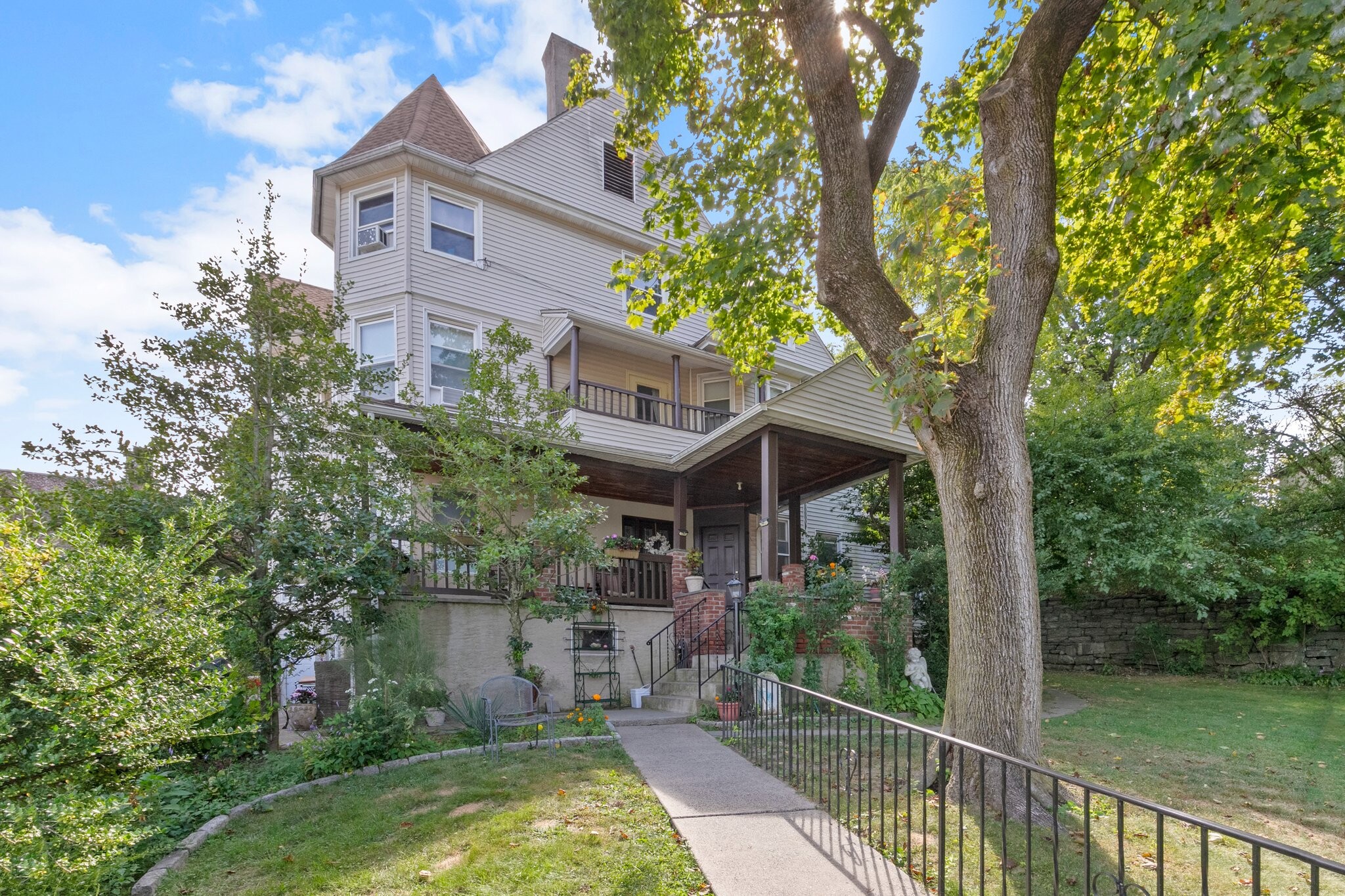 25 Cedar St, Dobbs Ferry, NY for Sale