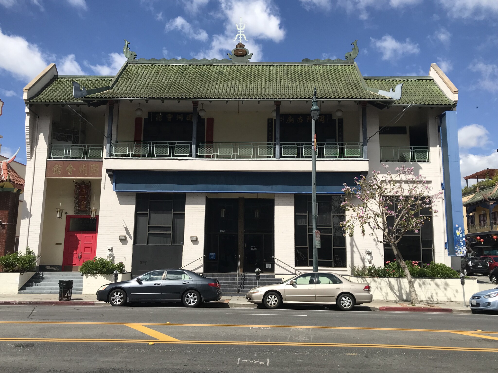 933 N Broadway, Los Angeles, CA for Rent