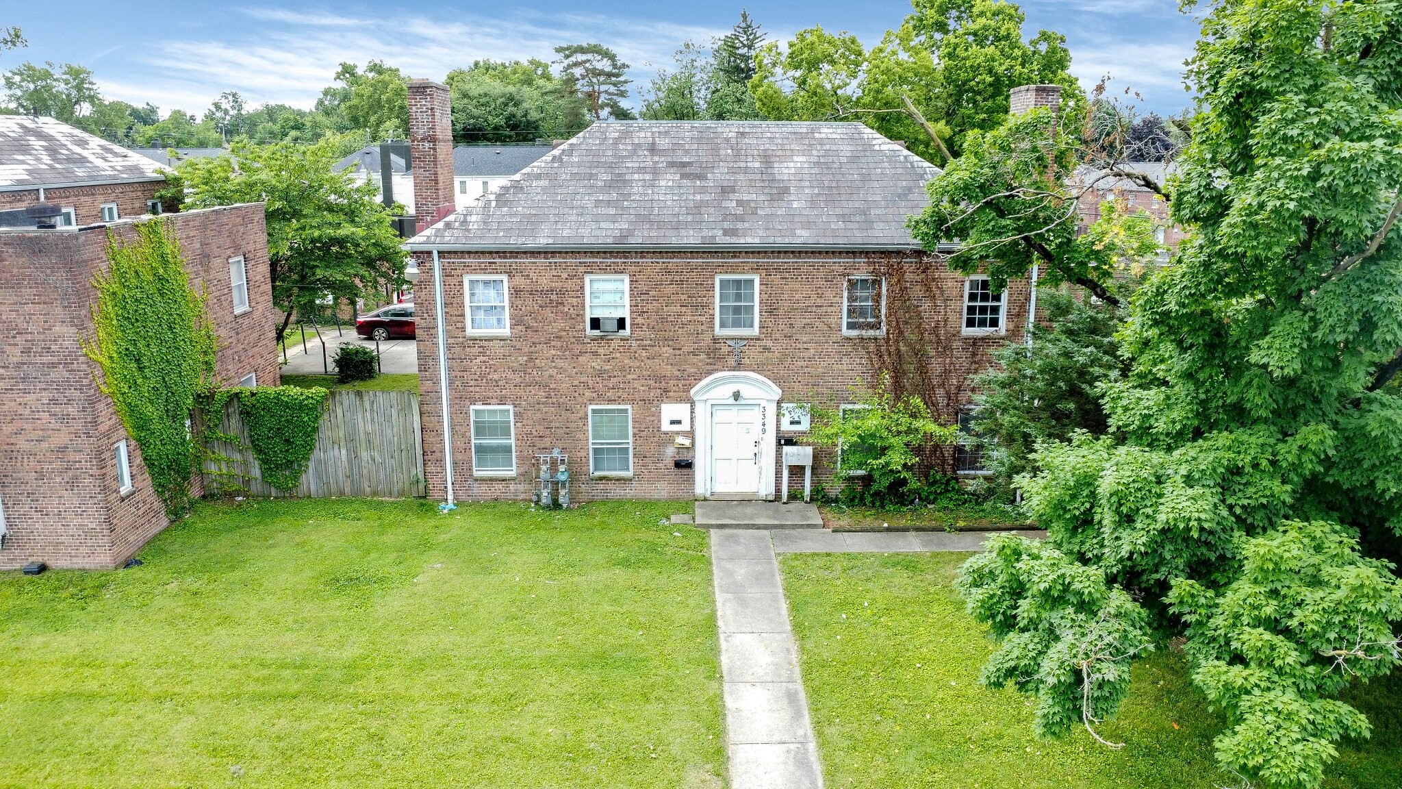 3349 E Broad St, Columbus, OH for Sale