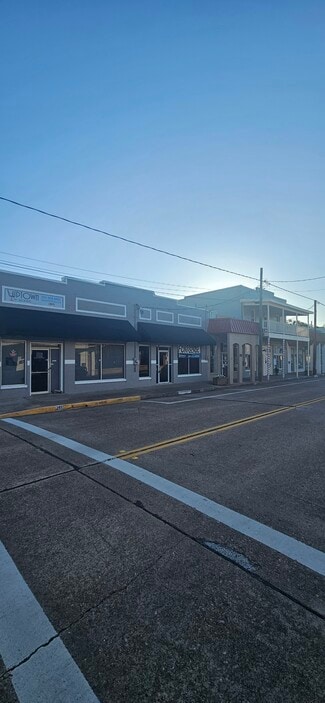 Humble, TX Office - 303 E Main St
