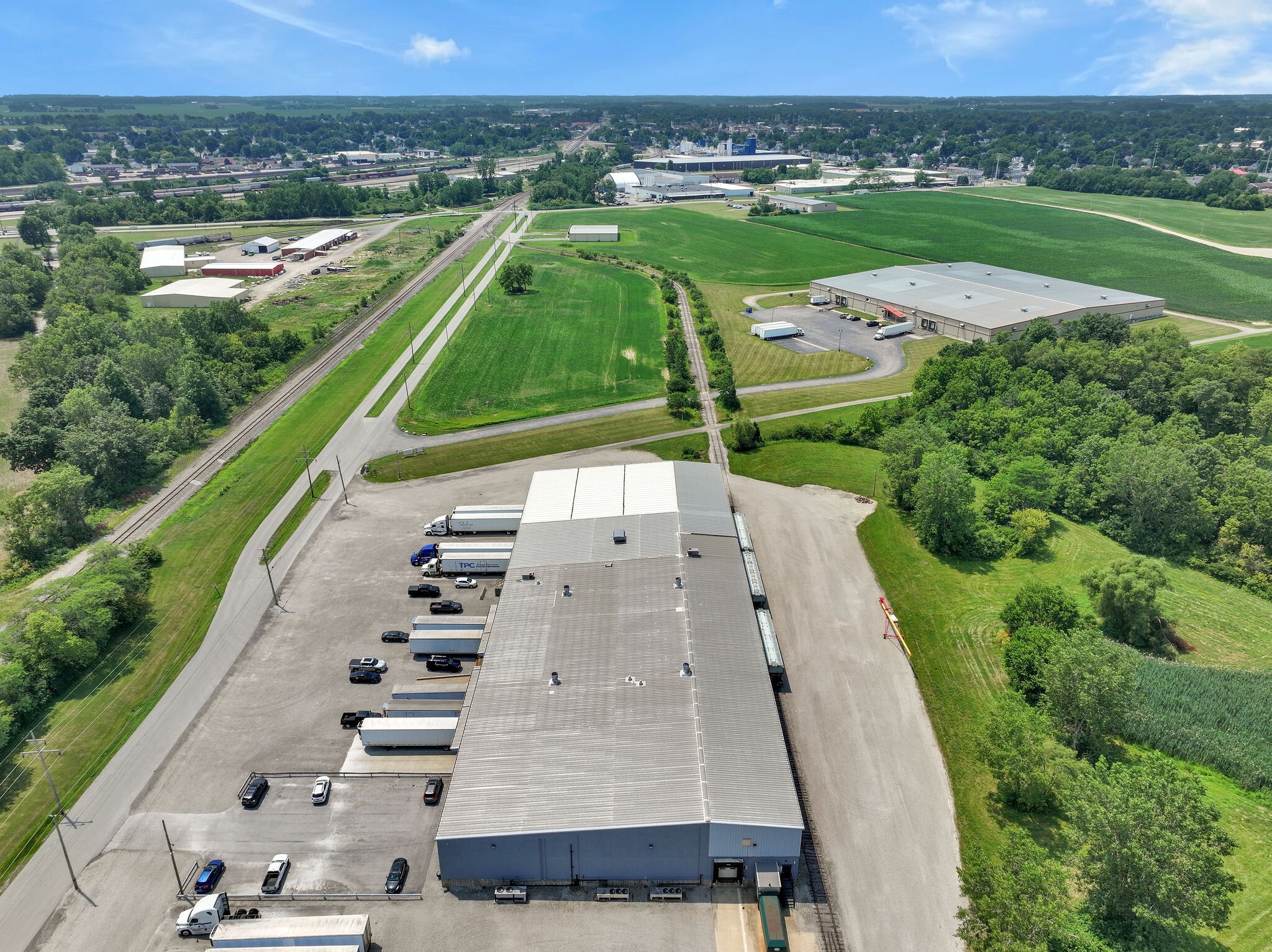 400 Great Lakes Pky, Bellevue, OH for Sale