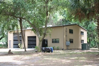 Crescent City, FL Warehouse - 2683 S US Highway 17