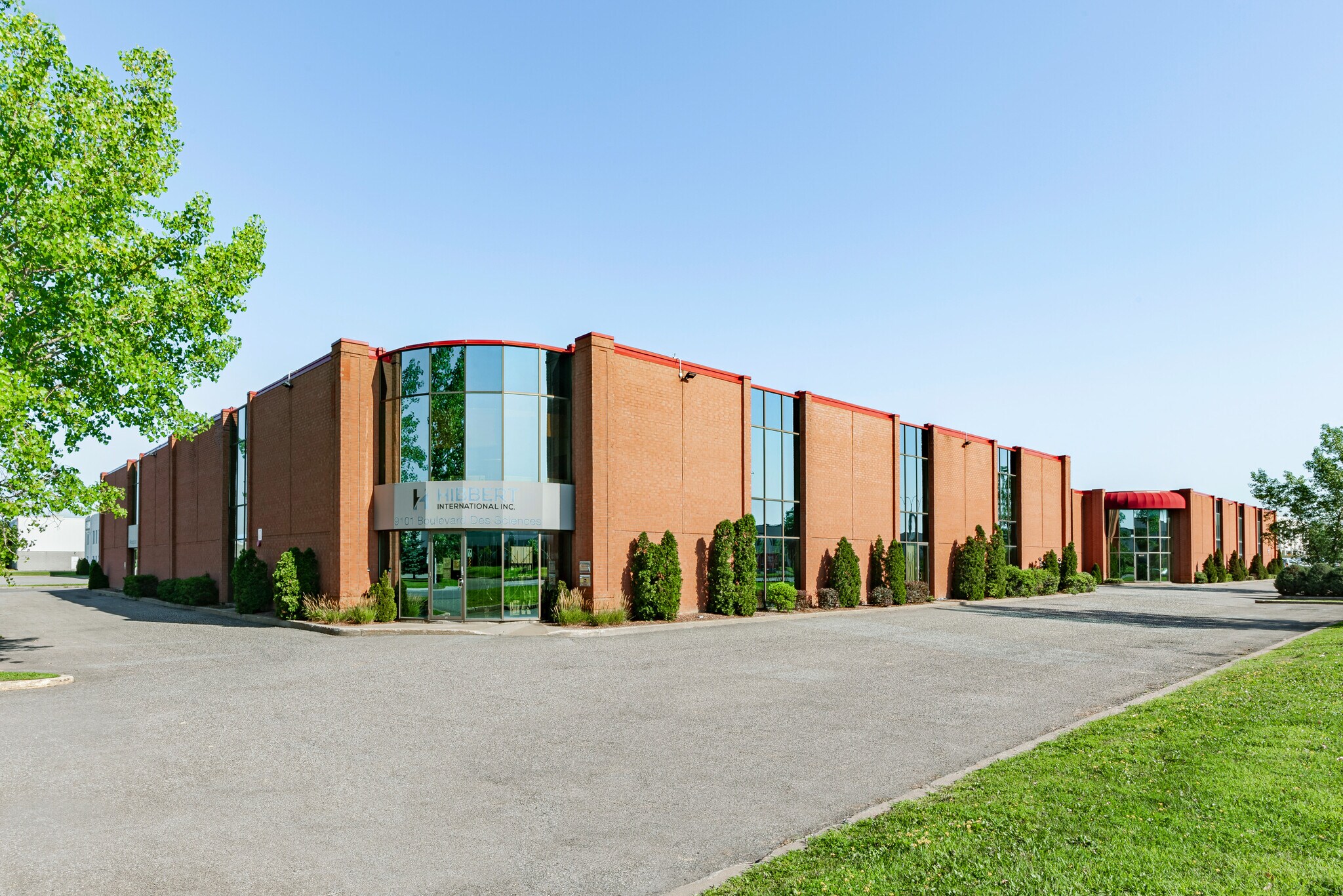 9101-9175 Boul des Sciences, Montréal, QC for Rent