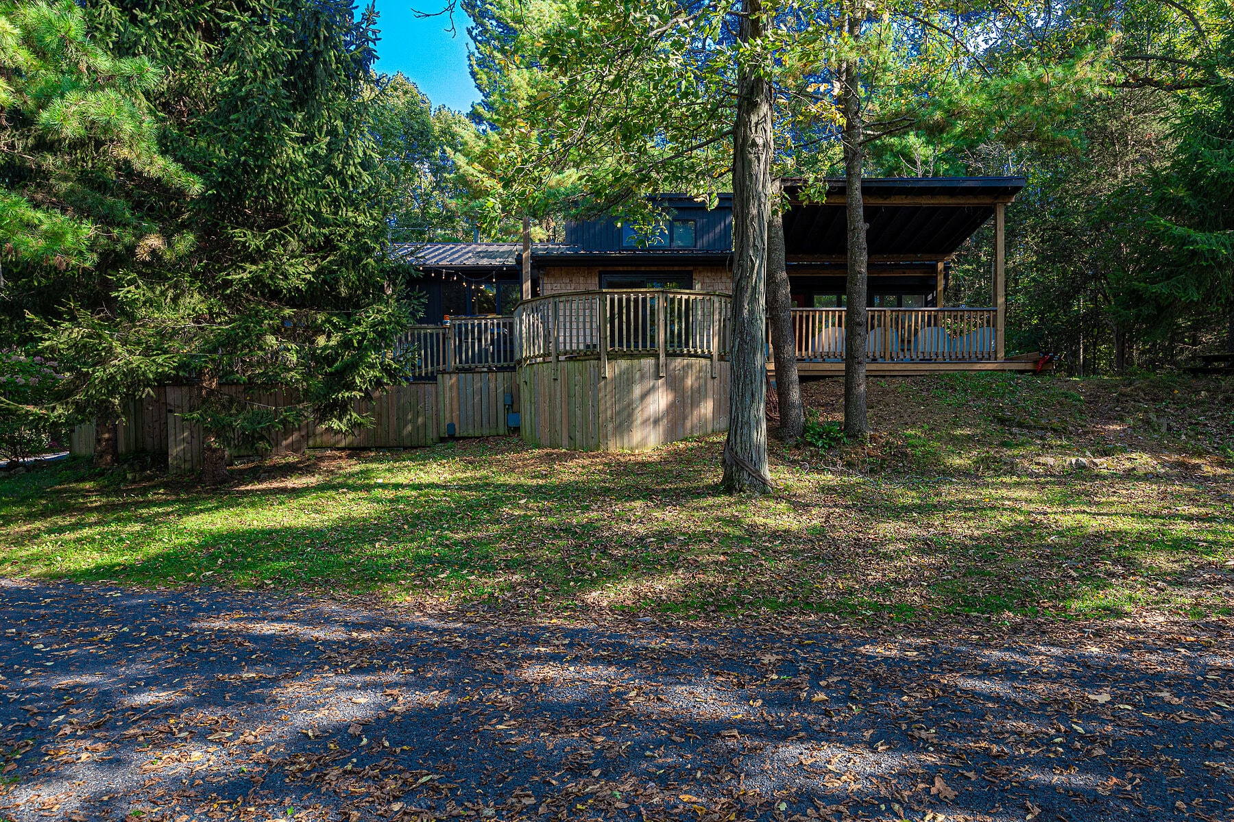 345 Thousand Islands Pky, Leeds and The Thousand Islands, ON for Sale