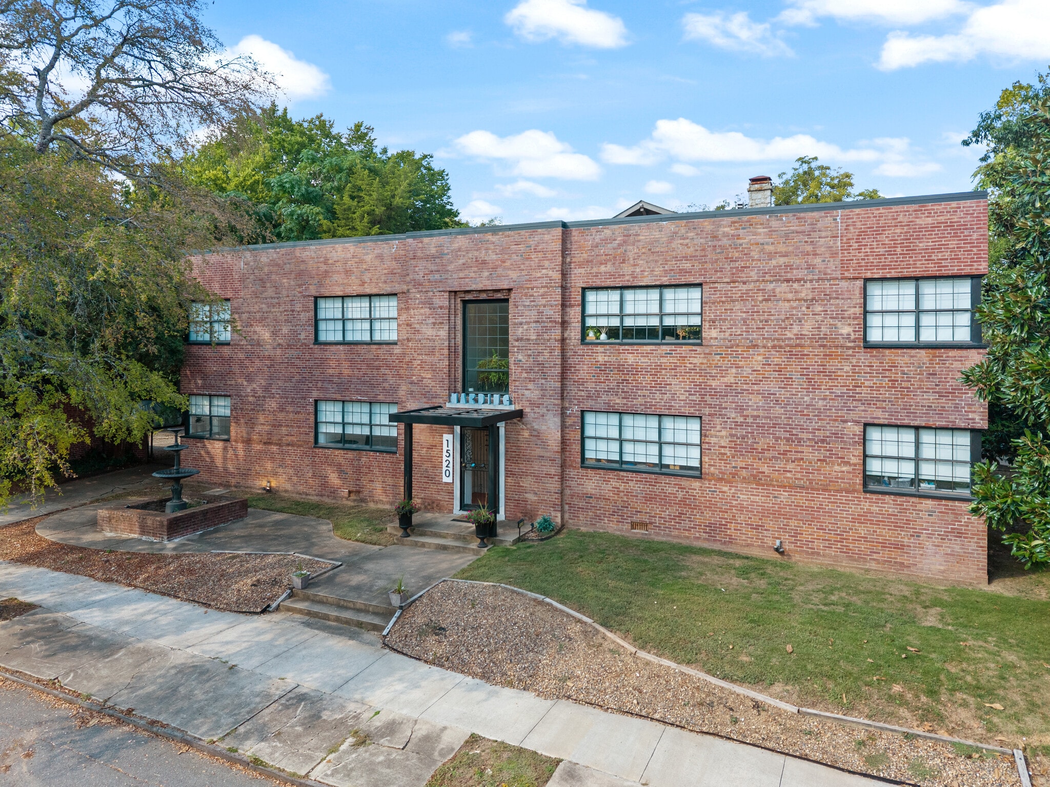 1520 Broadway St, Little Rock, AR for Sale