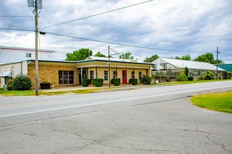 Aurora, MO Storefront - 428 E Church St